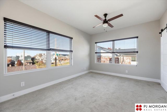 919 S 31st Street, Omaha, NE 68105