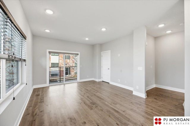 919 S 31st Street, Omaha, NE 68105