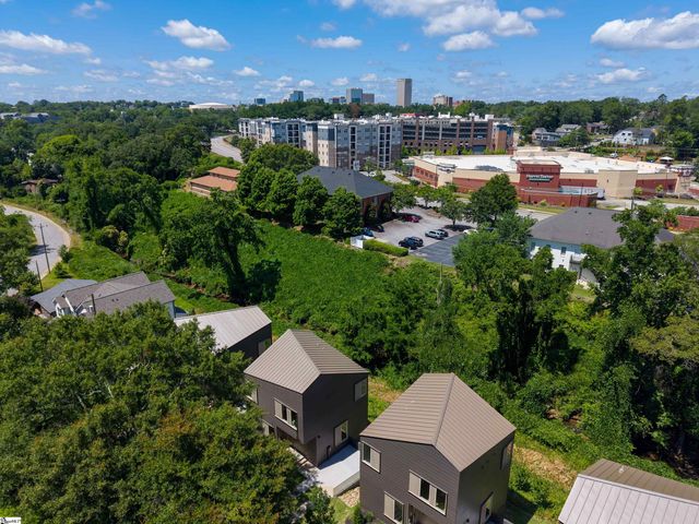 11 Mount Zion Avenue, Greenville, SC 29609