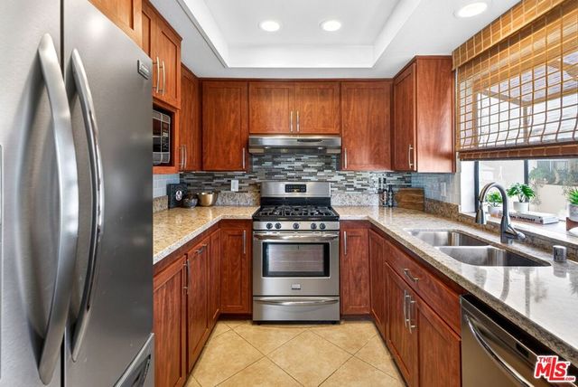 848 Lincoln Boulevard N, Santa Monica, CA 90403