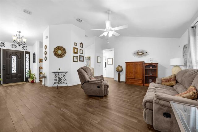 2725 NE COUNTY ROAD 234, Gainesville, FL 32641