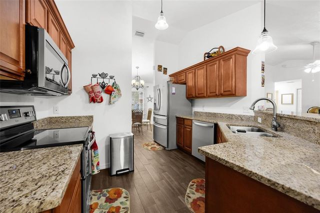 2725 NE COUNTY ROAD 234, Gainesville, FL 32641