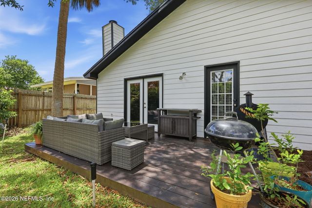 1139 RUTH Avenue, Jacksonville Beach, FL 32250
