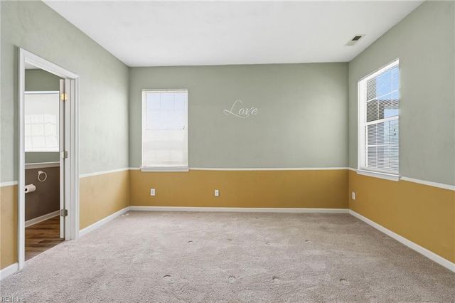 906 Hanson DR, Newport News, VA 23602