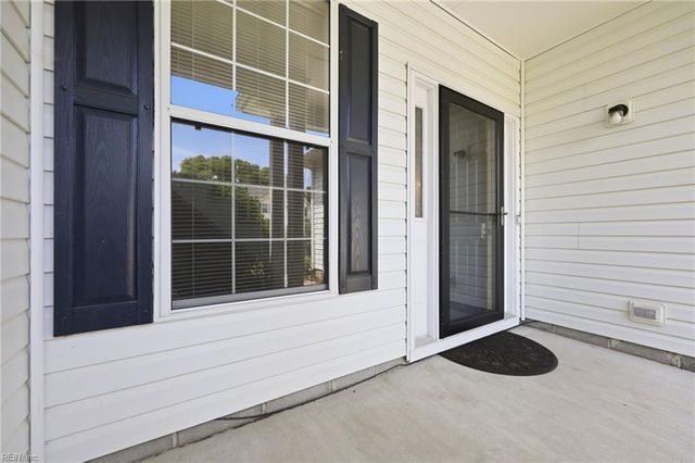 906 Hanson DR, Newport News, VA 23602