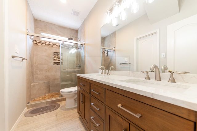 18123 Somerset Knolls, Houston, TX 77094