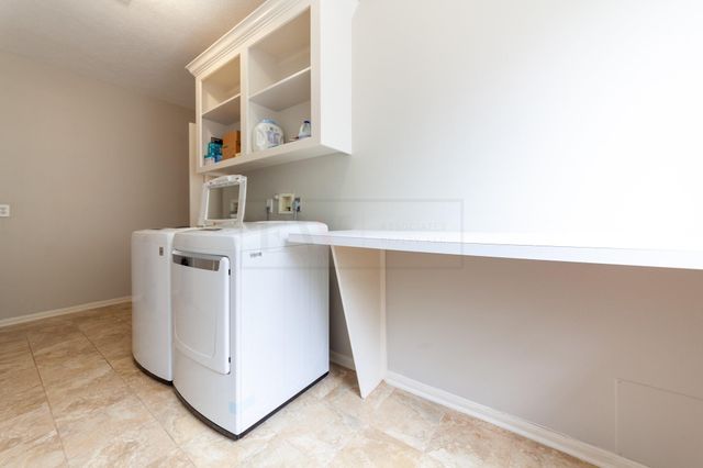 18123 Somerset Knolls, Houston, TX 77094