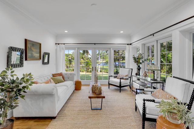 2883 Banyan Boulevard Circle NW, Boca Raton, FL 33431