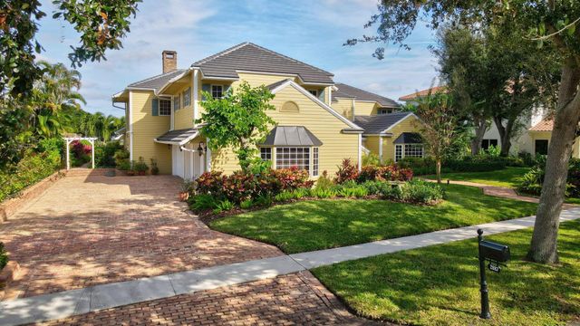 2883 Banyan Boulevard Circle NW, Boca Raton, FL 33431
