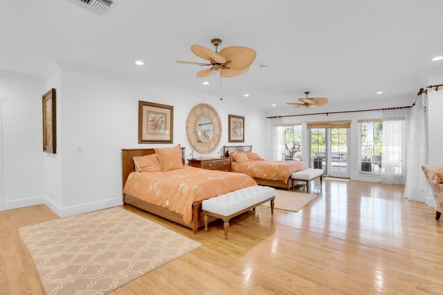 2883 Banyan Boulevard Circle NW, Boca Raton, FL 33431