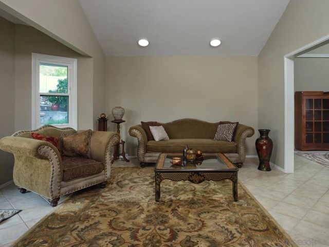 7949 Deerfield St, San Diego, CA 92120