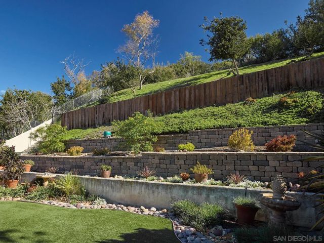 7949 Deerfield St, San Diego, CA 92120