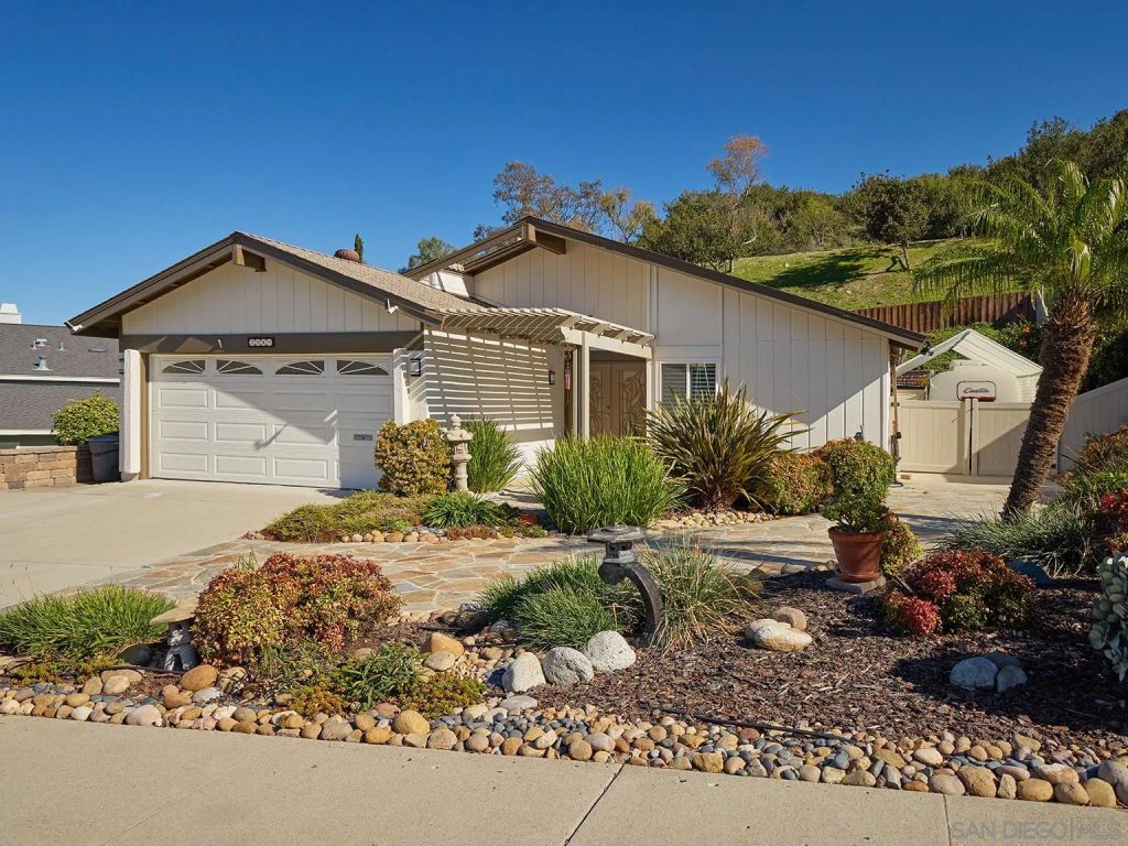 7949 Deerfield St, San Diego, CA 92120