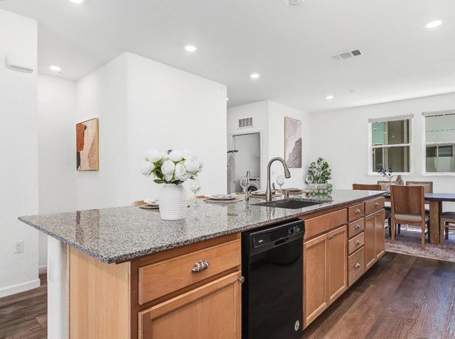 2992 Lina Street 2, San Jose, CA 95136