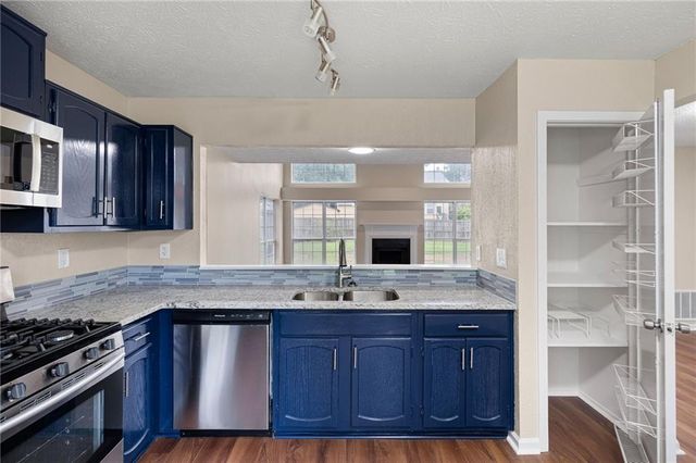 1682 Harvest Hill Lane NW, Kennesaw, GA 30144