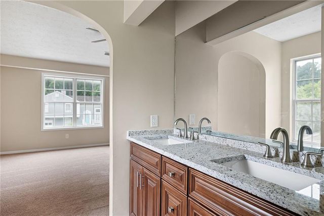 1682 Harvest Hill Lane NW, Kennesaw, GA 30144