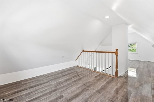 148 Jerome Pl, Bloomfield Twp., NJ 07003
