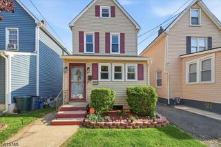 148 Jerome Pl, Bloomfield Twp., NJ 07003