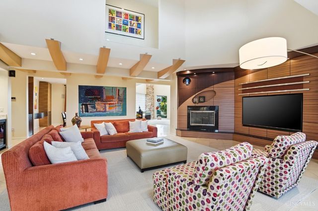 3275 Legacy Trace, Amberley, OH 45237