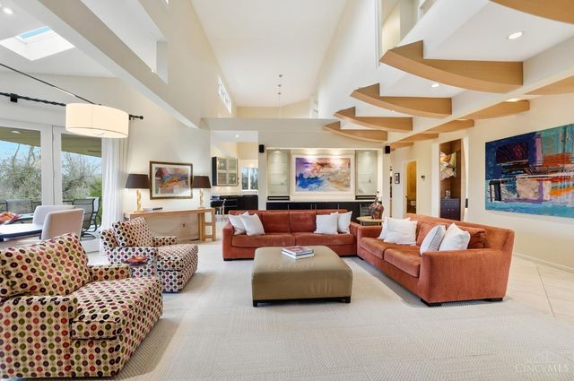 3275 Legacy Trace, Amberley, OH 45237