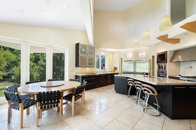 3275 Legacy Trace, Amberley, OH 45237