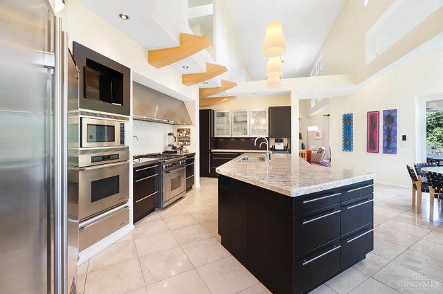 3275 Legacy Trace, Amberley, OH 45237