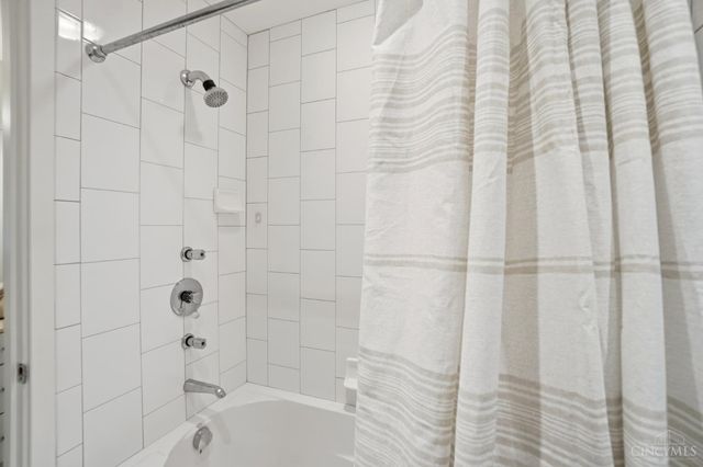 3275 Legacy Trace, Amberley, OH 45237