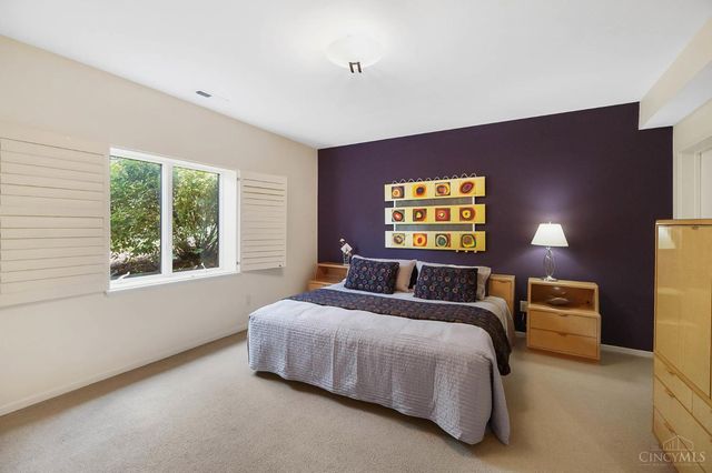 3275 Legacy Trace, Amberley, OH 45237