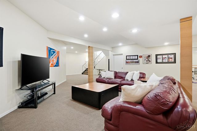 3275 Legacy Trace, Amberley, OH 45237