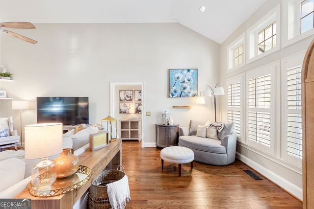 218 Hidden Lakes Drive, Carrollton, GA 30116