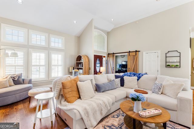 218 Hidden Lakes Drive, Carrollton, GA 30116