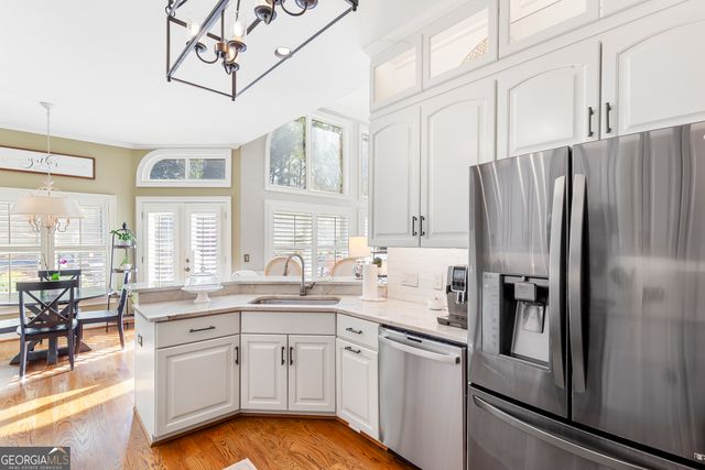 218 Hidden Lakes Drive, Carrollton, GA 30116