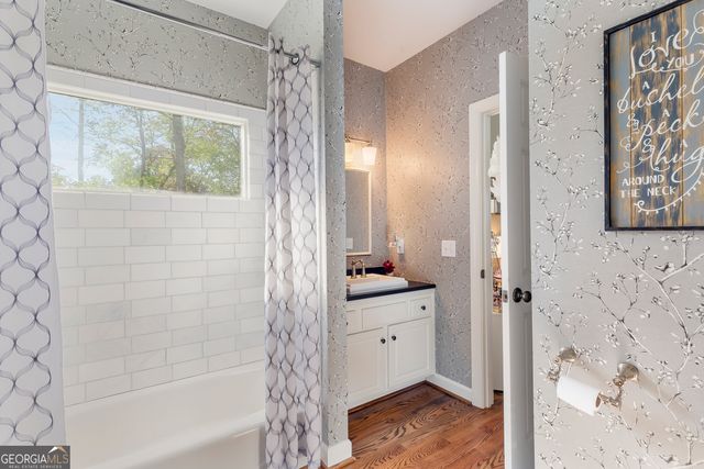 218 Hidden Lakes Drive, Carrollton, GA 30116