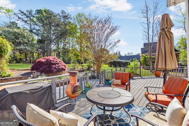 218 Hidden Lakes Drive, Carrollton, GA 30116