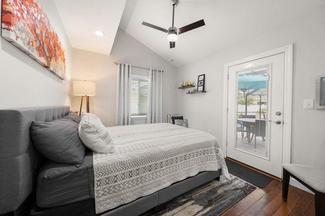 216 GROVE CIRCLE S, Dunedin, FL 34698