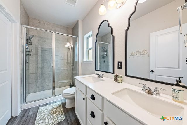 2625 Brand Iron Drive, San Marcos, TX 78666