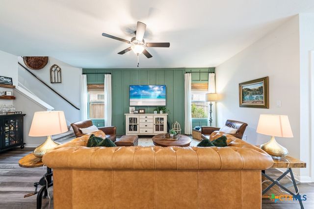 2625 Brand Iron Drive, San Marcos, TX 78666