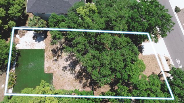 2929 W AVERILL AVENUE, Tampa, FL 33611