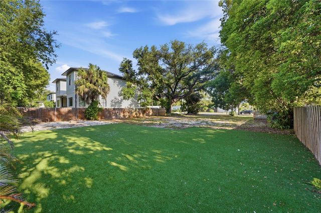 2929 W AVERILL AVENUE, Tampa, FL 33611