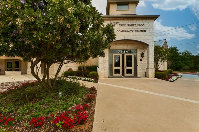 8105 Longdraw DR, Round Rock, TX 78681