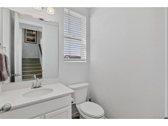 22811 E Stanford Ln A, Aurora, CO 80015