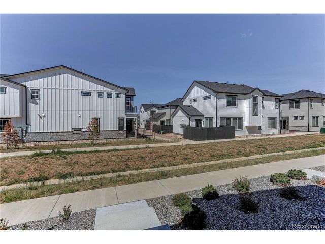 22811 E Stanford Ln A, Aurora, CO 80015