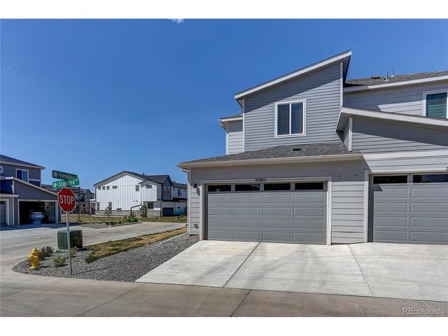 22811 E Stanford Ln A, Aurora, CO 80015