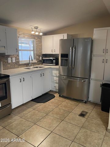 342 S 40TH Street 62, Mesa, AZ 85206