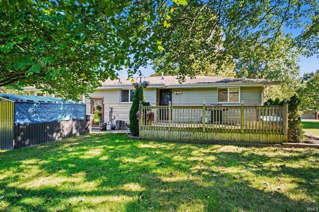 52579 Shellbark Avenue, South Bend, IN 46628