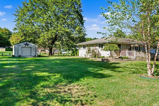 52579 Shellbark Avenue, South Bend, IN 46628