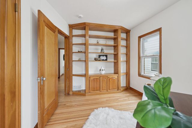 3918 Washburn Avenue N, Minneapolis, MN 55412