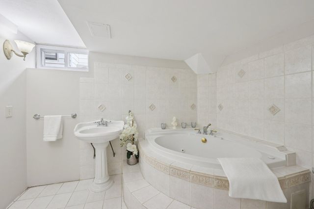 3918 Washburn Avenue N, Minneapolis, MN 55412