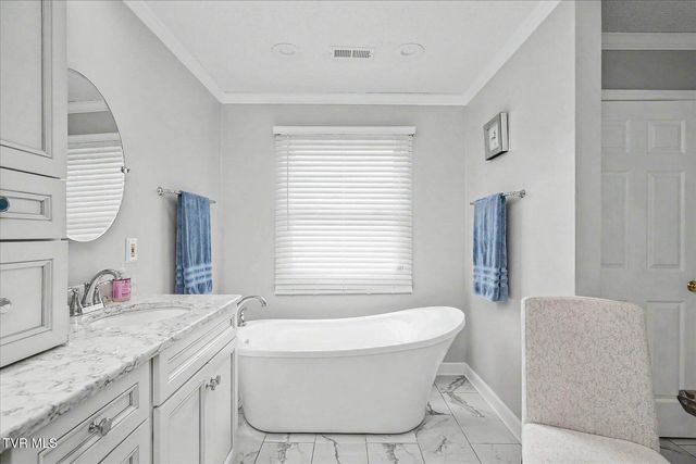 120 Peppertree Drive, Kingsport, TN 37664