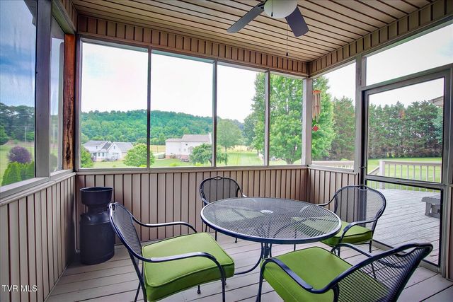 120 Peppertree Drive, Kingsport, TN 37664